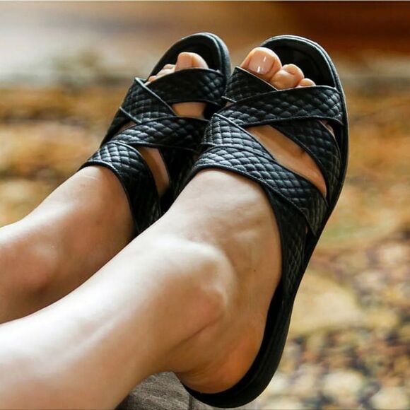 OKABASHI CROSS STRAP WOMEN'S SANDALS - Picture 16 of 16